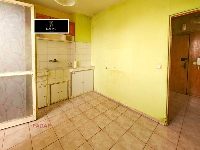 Продава 1-СТАЕН, гр. Сливен, Център, снимка 6 - Апартаменти - 52985099