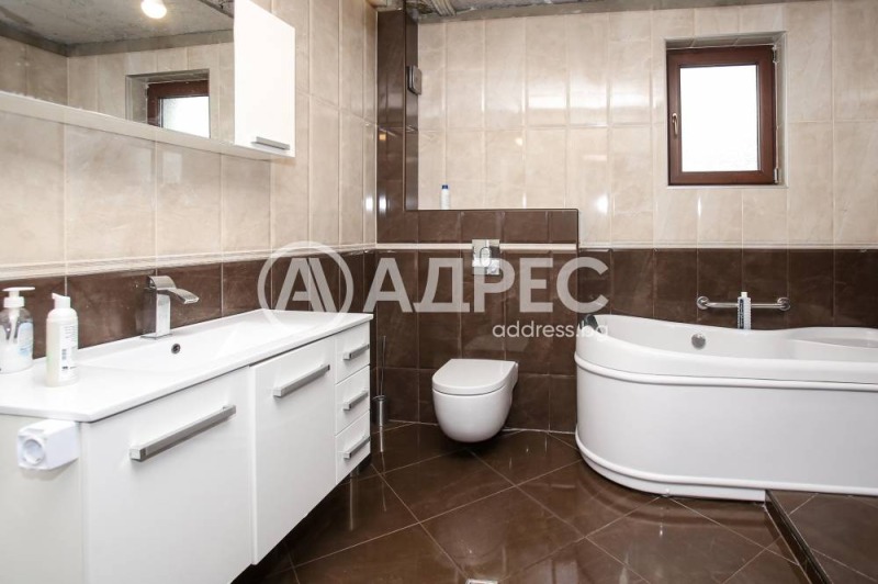 Продава  Huis regio Sofia , Bozjurishte , 339 кв.м | 23057594 - изображение [8]