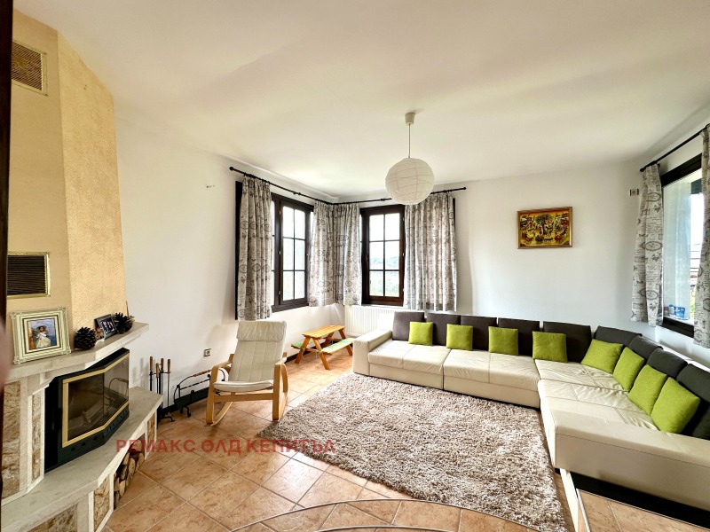 Продава КЪЩА, с. Бръчковци, област Велико Търново, снимка 2 - Къщи - 52193635