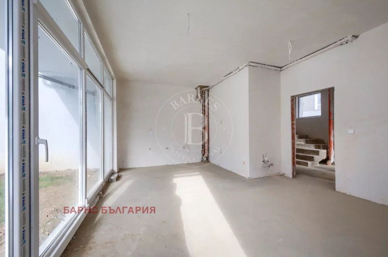 Продава КЪЩА, гр. София, м-т Детски град, снимка 4 - Къщи - 53119646