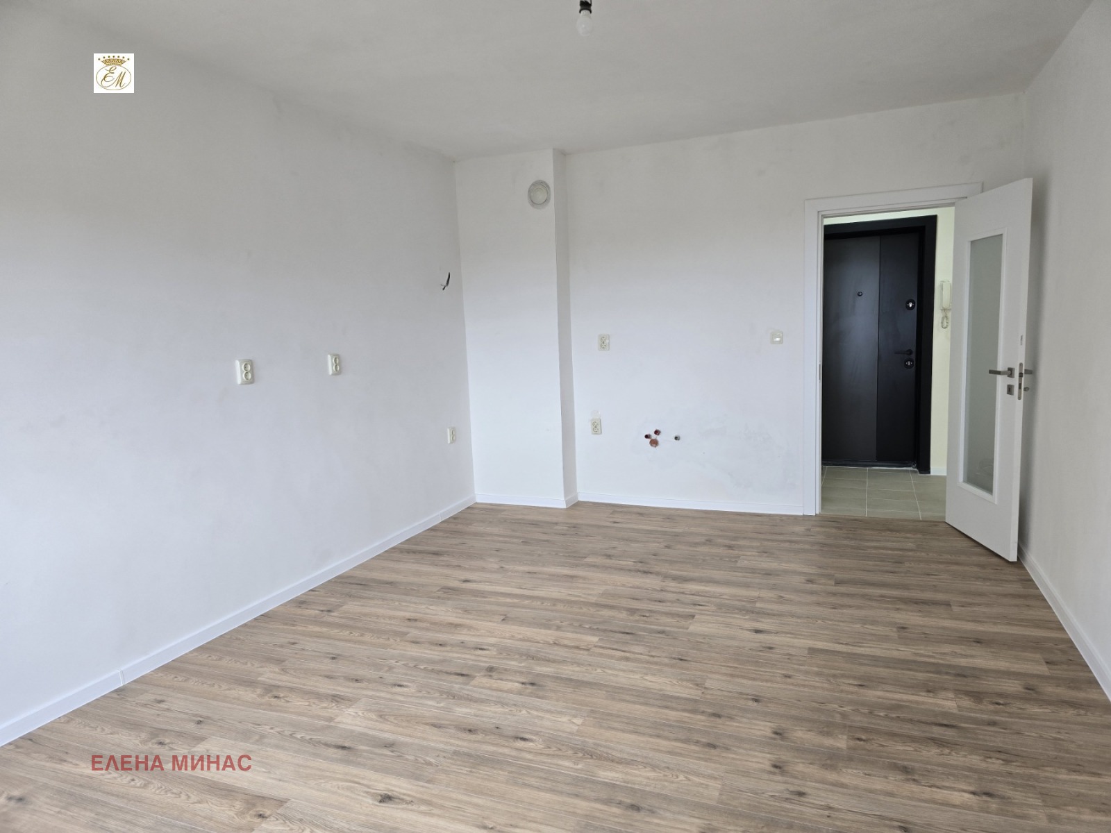 Продава 2-СТАЕН, гр. Шумен, Херсон, снимка 2 - Апартаменти - 54784800