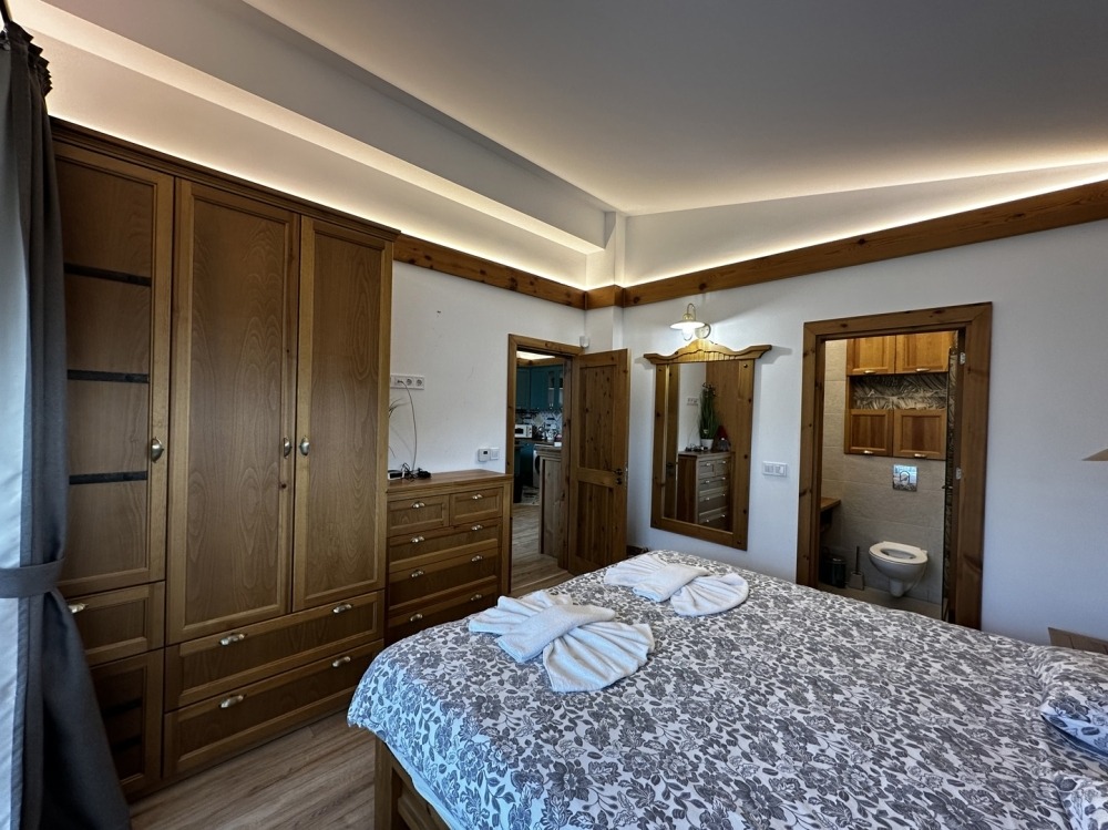 Продава КЪЩА, гр. Разлог, област Благоевград, снимка 17 - Къщи - 54940780