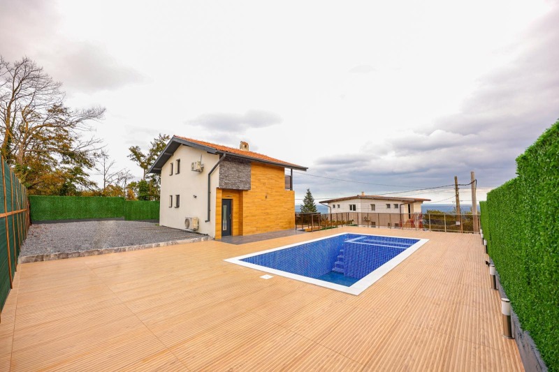 Продава ВИЛА в област Добрич, к.к. Албена - 180 кв.м / 359 000 € » 702 142.97 лв., ЕНДЖЪЛС ИМОТИ