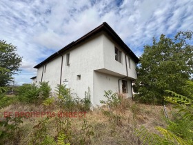 Casa Poroi, região Burgas 1