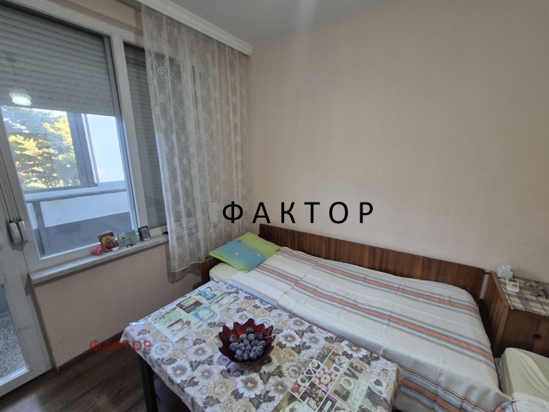 For Sale  3 bedroom Plovdiv , Hristo Smirnenski , 130 sq.m | 78402777 - image [5]