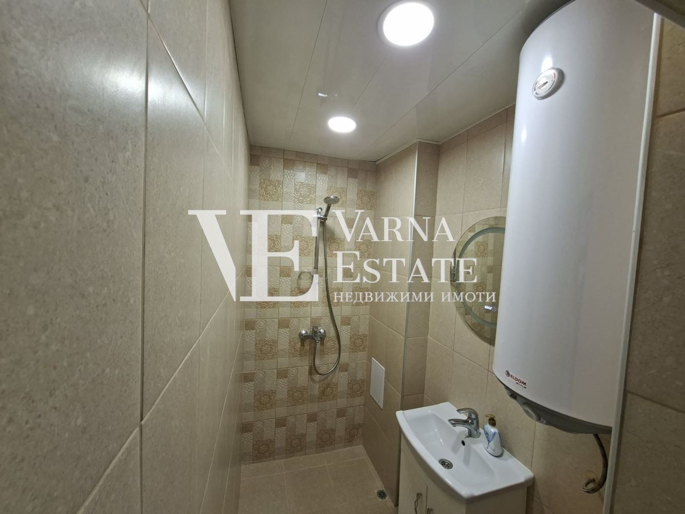 Продава 4-СТАЕН, гр. Варна, Цветен квартал, снимка 5 - Апартаменти - 54329174