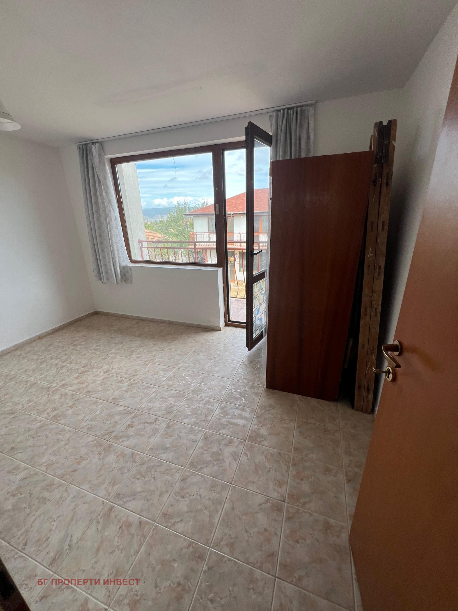 Продава КЪЩА, с. Порой, област Бургас, снимка 3 - Къщи - 53644375