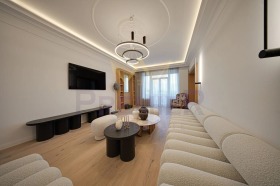 МНОГОСТАЕН, 180 m2