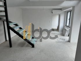 Maisonette Borowo, Sofia 5