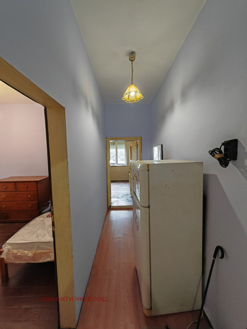 For Sale  1 bedroom Sofia , Fondovi zhilishta , 65 sq.m | 53263316 - image [2]