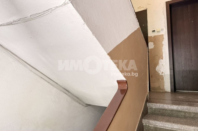 На продаж  1 спальня София , Красна поляна 1 , 39 кв.м | 80151669 - зображення [2]