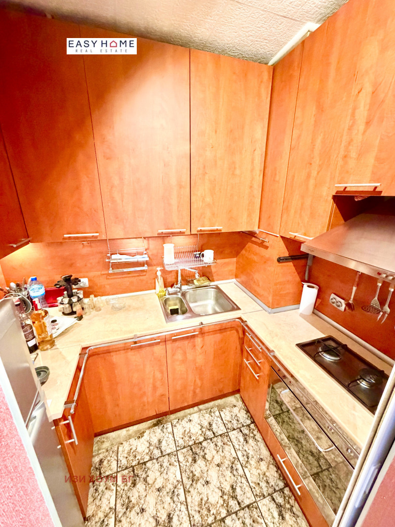 Продава 2-СТАЕН, гр. София, Люлин 8, снимка 6 - Апартаменти - 53521424