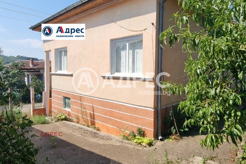 Продава  Къща област Видин , с. Ярловица , 185 кв.м | 52751689 - изображение [4]