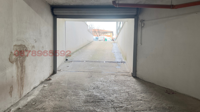 Продава ГАРАЖ, ПАРКОМЯСТО, гр. Кърджали, Възрожденци, снимка 5 - Гаражи и паркоместа - 52783893