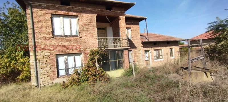 Продава КЪЩА в област Велико Търново, с. Иванча - 180 кв.м / 30 000 € » 58 674.90 лв.