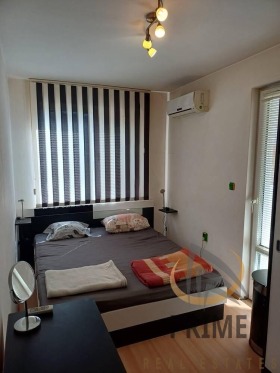 2 camere da letto Vazragdane, Burgas 8