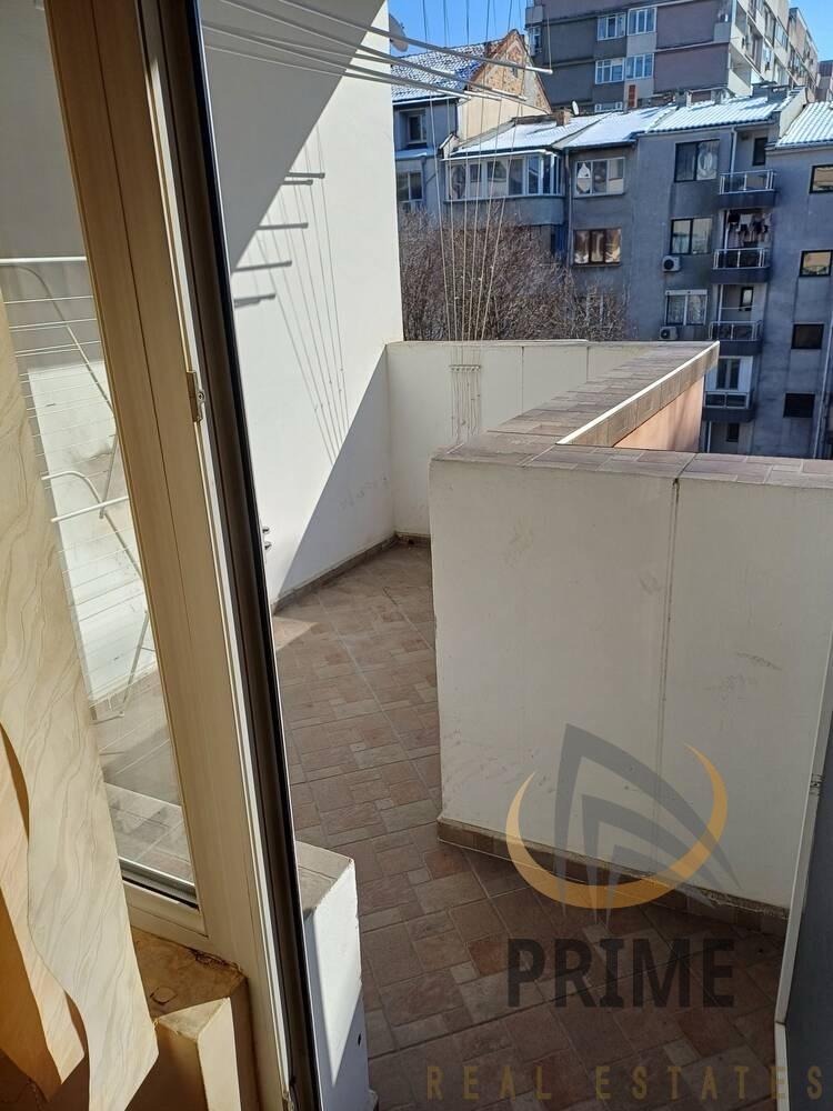 Продава 3-СТАЕН, гр. Бургас, Възраждане, снимка 8 - Aпартаменти - 49430759