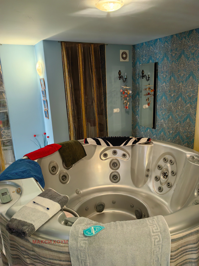 Zu verkaufen  Haus Sofia , German , 400 qm | 47060072 - Bild [5]