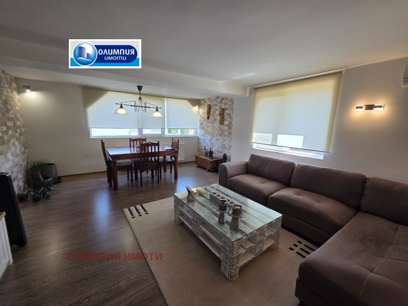 Продава  Къща област Русе , с. Червена вода , 200 кв.м | 68523899 - изображение [10]