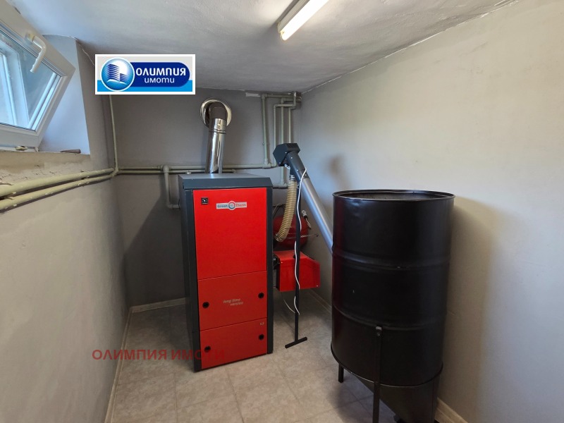 Продава  Къща област Русе , с. Червена вода , 200 кв.м | 68523899 - изображение [5]