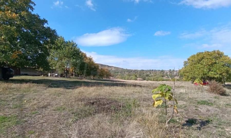 Продава ПАРЦЕЛ, с. Самоводене, област Велико Търново, снимка 2 - Парцели - 52035656