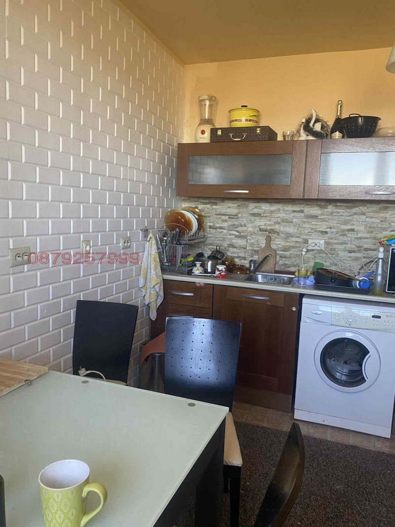 Myytävänä  1 makuuhuone Pernikin alue , Radomir , 74 neliömetriä | 38131766 - kuva [9]