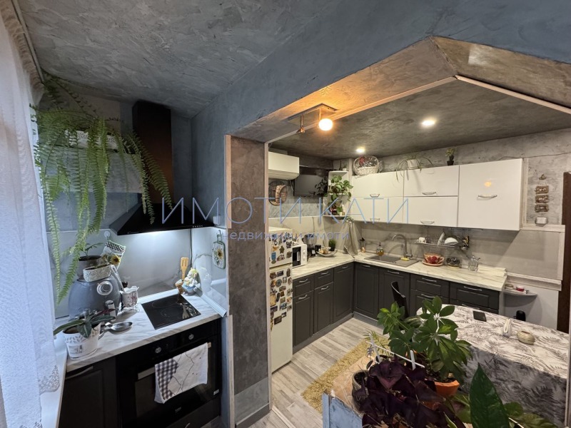 Myytävänä  2 makuuhuonetta Sofia , Slatina , 90 neliömetriä | 87354506 - kuva [8]