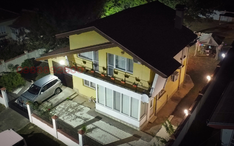 Продава КЪЩА, с. Сенокос, област Добрич