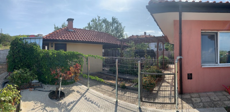 De vânzare  Casa regiunea Burgas , Coșarița , 110 mp | 41465351 - imagine [3]