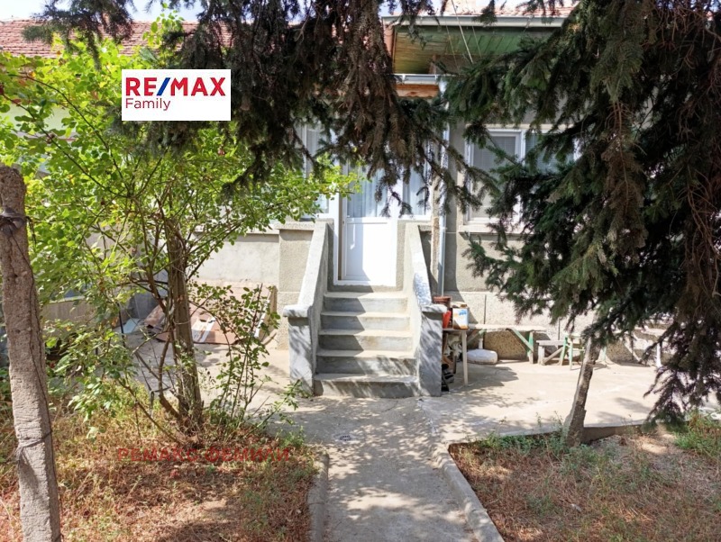 Продава  Къща град Силистра , Изток , 80 кв.м | 50629540 - изображение [2]