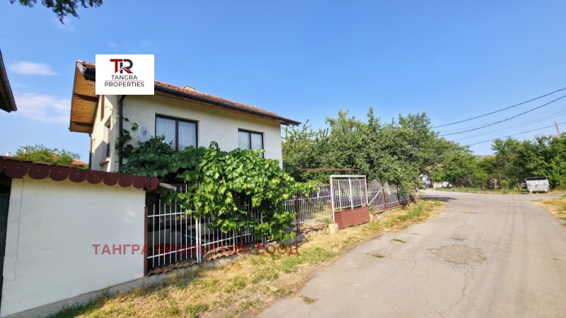 Продава  Вила област Перник , с. Долни Раковец , 60 кв.м | 37502483