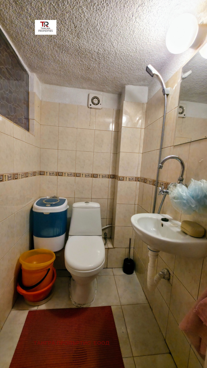 Продава  Вила област Перник , с. Долни Раковец , 60 кв.м | 37502483 - изображение [15]