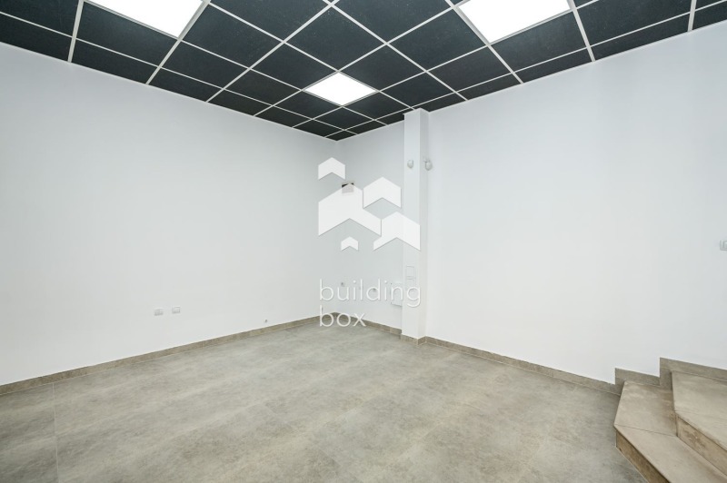 Myytävänä  Myymälä Plovdiv , Karšijaka , 51 neliömetriä | 35445333 - kuva [2]