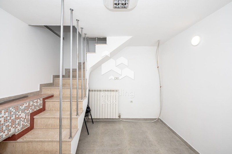 Myytävänä  Myymälä Plovdiv , Karšijaka , 51 neliömetriä | 35445333 - kuva [7]