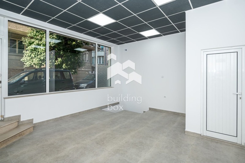 Myytävänä  Myymälä Plovdiv , Karšijaka , 51 neliömetriä | 35445333 - kuva [4]