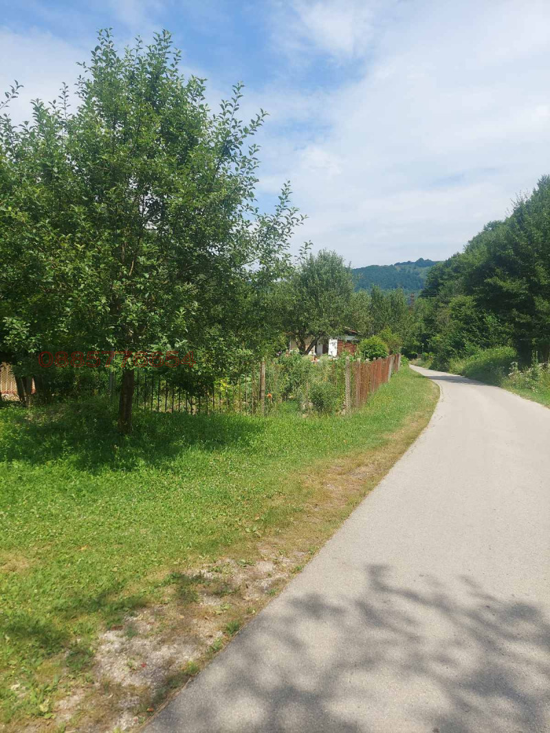 Продава ПАРЦЕЛ, с. Черни Осъм, област Ловеч, снимка 4 - Парцели - 52775200