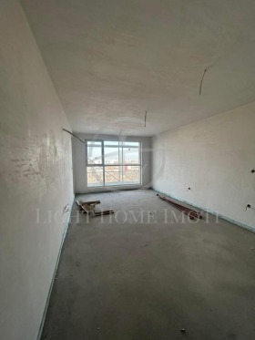 1 Schlafzimmer Kjutschuk Parisch, Plowdiw