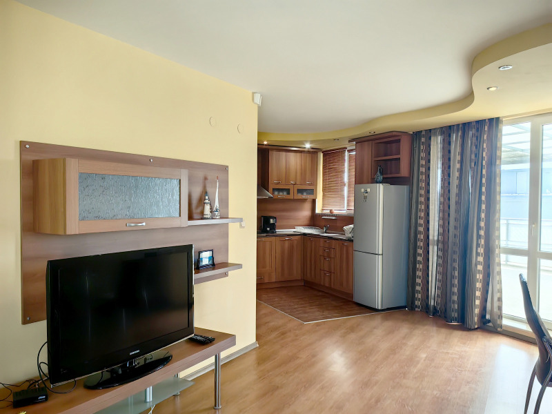 Myytävänä  2 makuuhuonetta Burgasin alue , Pomorie , 212 neliömetriä | 11843462 - kuva [4]