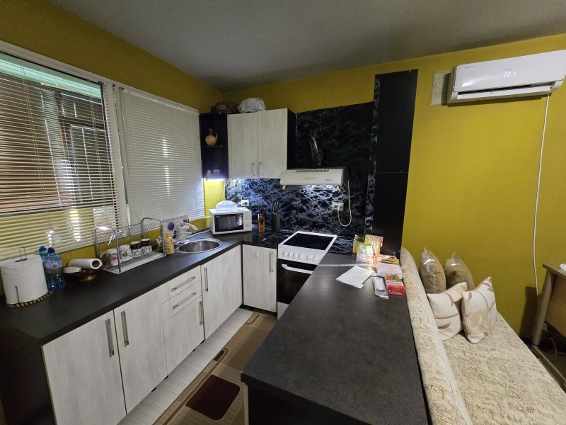 Продава 3-СТАЕН, гр. Стара Загора, Зора