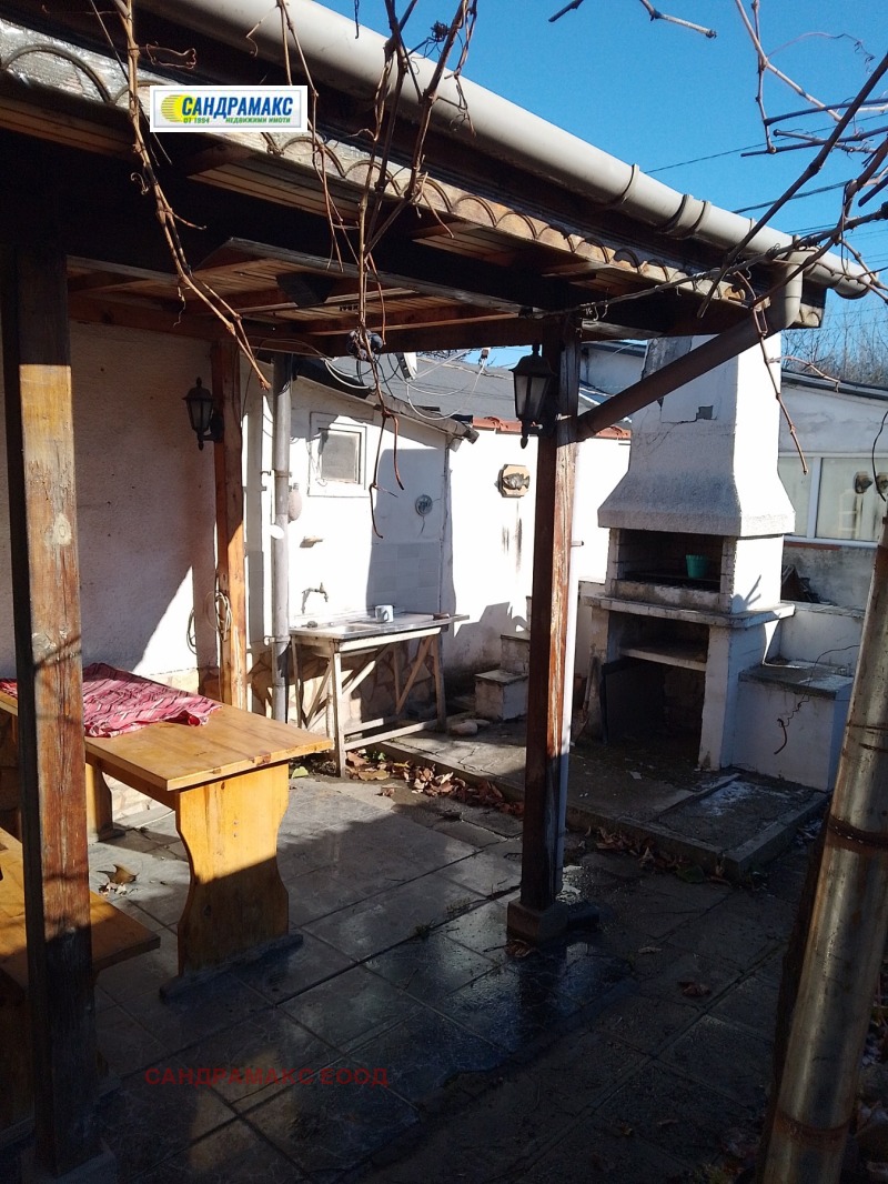 Продава КЪЩА, гр. София, Модерно предградие, снимка 2 - Къщи - 53492525