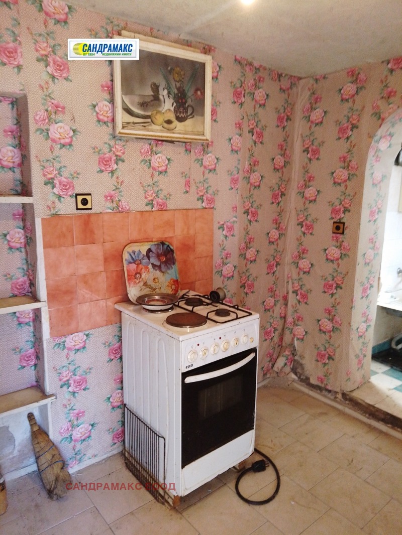 Продава КЪЩА, гр. София, Модерно предградие, снимка 5 - Къщи - 53492525