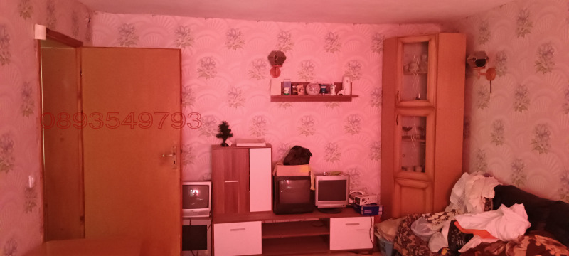 Продава КЪЩА, гр. Пазарджик, Ставропол, снимка 6 - Къщи - 49296779