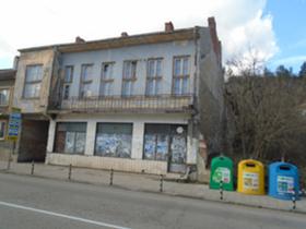 Продажба на имоти в гр. Димово, област Видин - изображение 4 