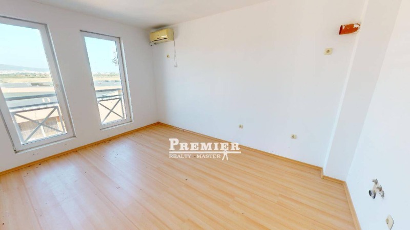 In vendita  Studio regione Burgas , k.k. Slanchev briag , 30 mq | 58679497 - Immagine [2]