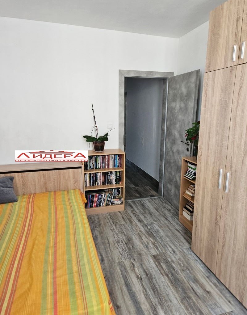 Продава  3-стаен град Пловдив , Остромила , 90 кв.м | 72762509 - изображение [6]