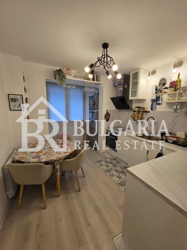 Продава 3-СТАЕН, гр. София, Мусагеница, снимка 3 - Апартаменти - 53256492