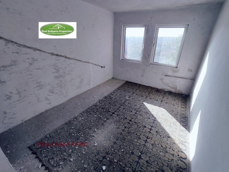 Продава КЪЩА, гр. Русе, Средна кула, снимка 10 - Къщи - 52164808