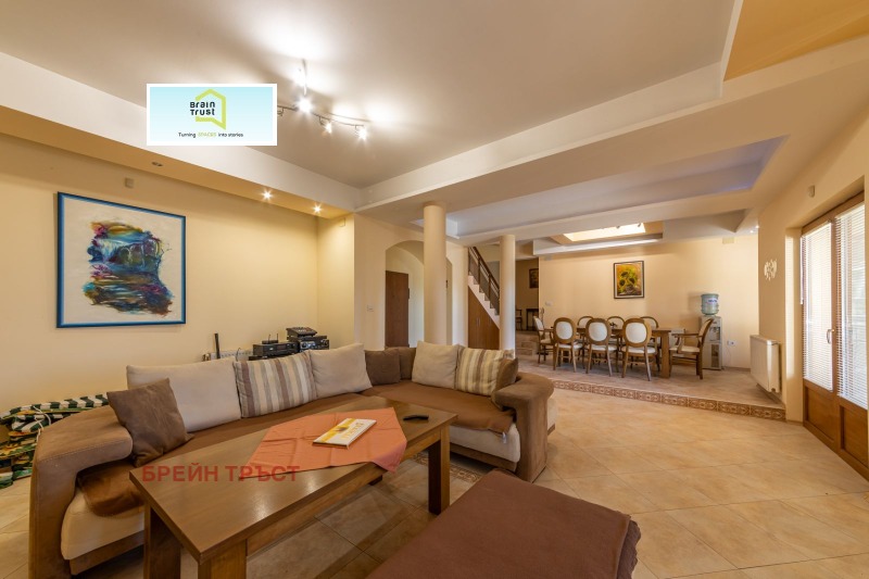 Продава КЪЩА, с. Болярци, област Варна, снимка 13 - Къщи - 52309507