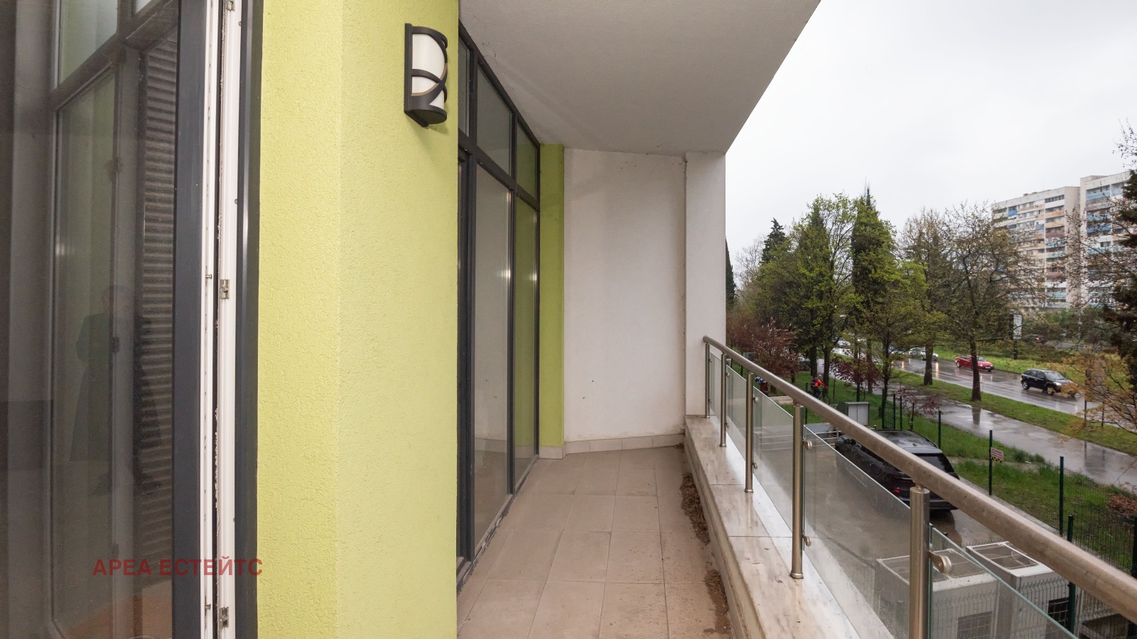 Продава АТЕЛИЕ, ТАВАН, гр. Бургас, Славейков, снимка 2 - Апартаменти - 54299580