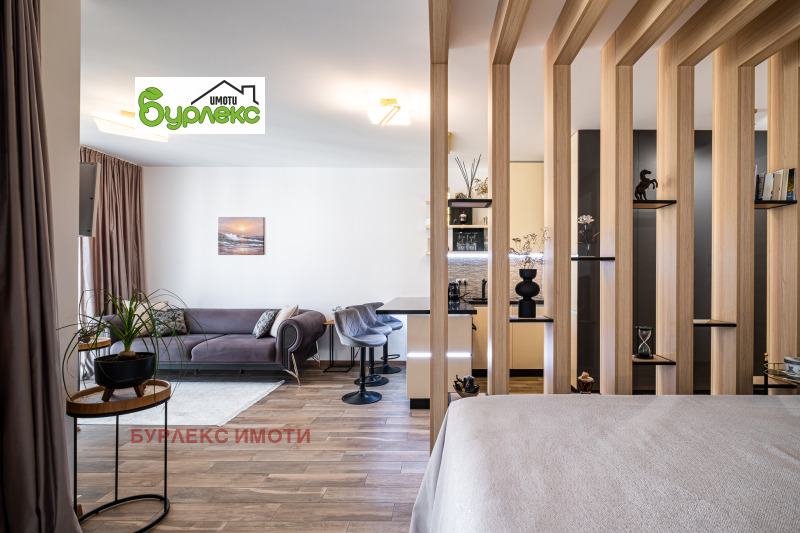 Продава 1-СТАЕН, гр. Варна, к.к. Св.Св. Константин и Елена